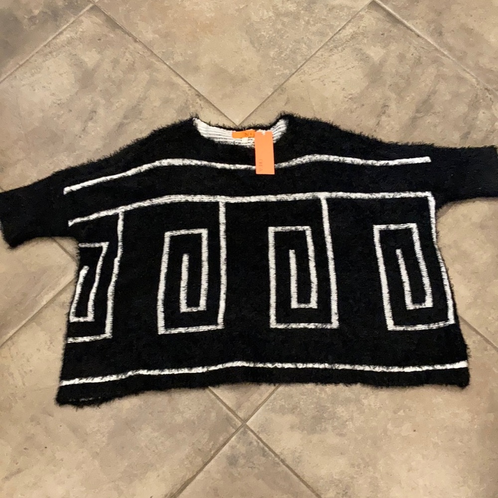One A black and white sweatshirt - vintage